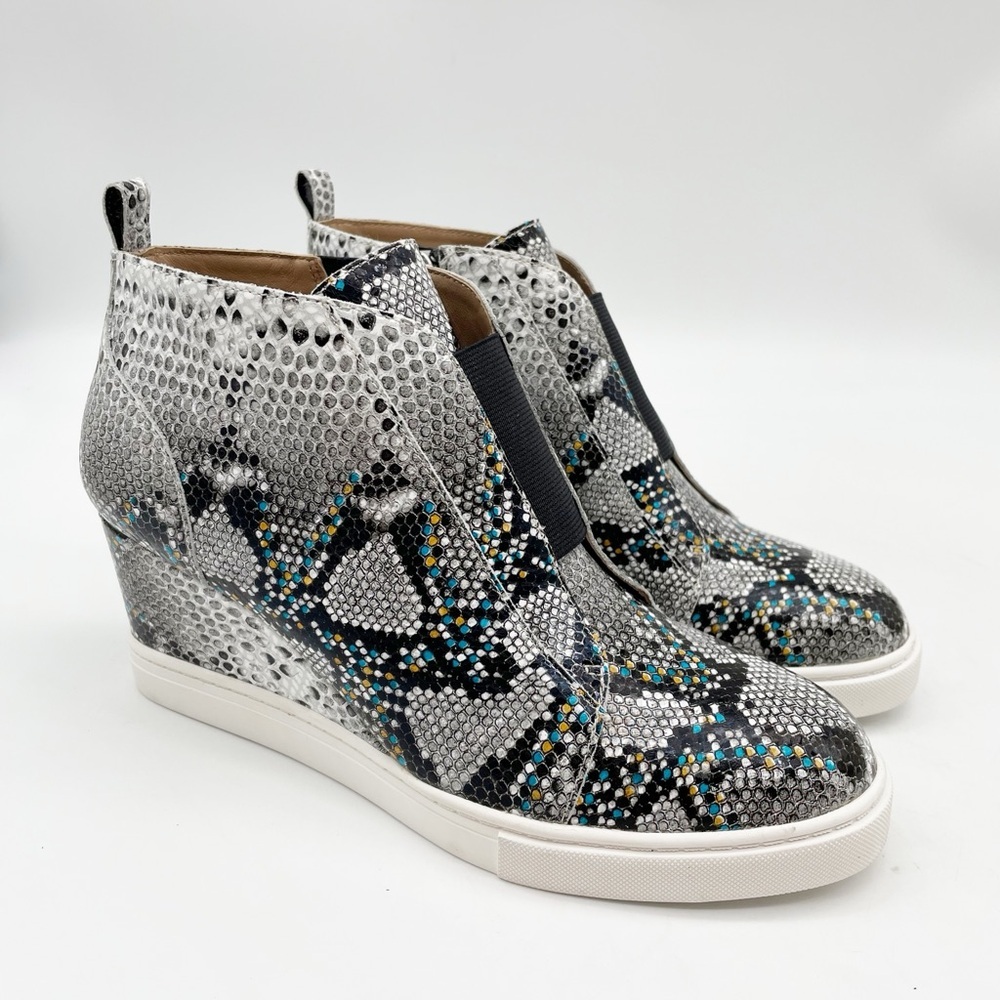 Linea Paolo Felicia lll Wedge Sneaker Snake Print Leather Women’s Size 6.5